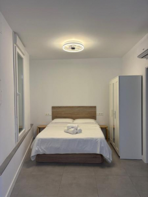 Apartamento 1 a 10 caminando de la ESTACIÓN DE BUS Y TREN MARÍA ZAMBRANO
